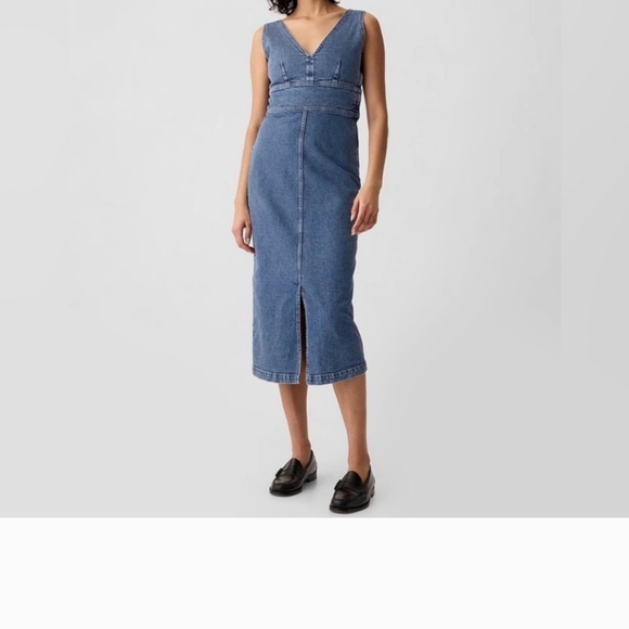 GAP Dresses & Skirts - Nwt-Gap Sleeveless Stretch Denim Midi Dress. Size 0P